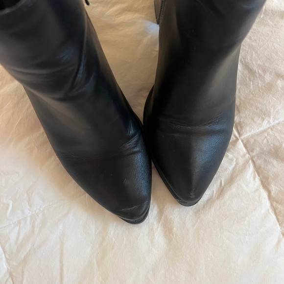 Report Black Ankle Boots with Chunky Heel and Studded Detailing - Picture 5 of 7